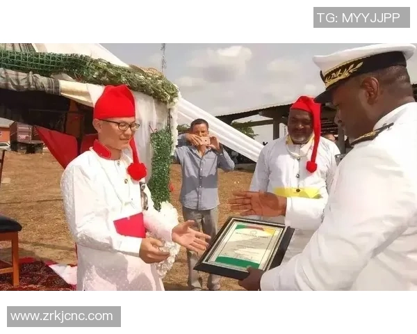 非洲第一慈善足球明星的传奇人生与无私奉献精神探秘